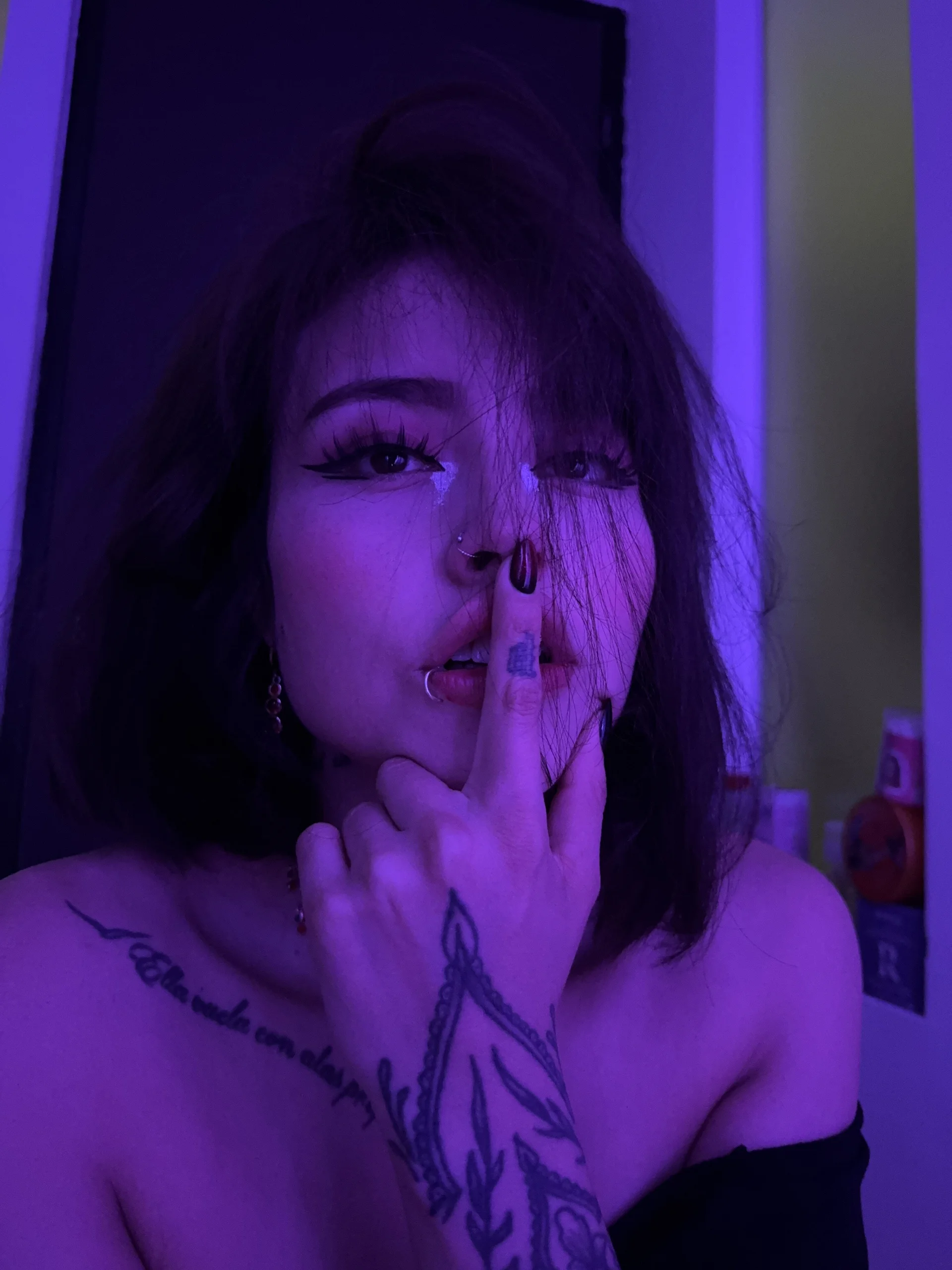XXX Porn Photo of Nude I_Am_Anniee 69
