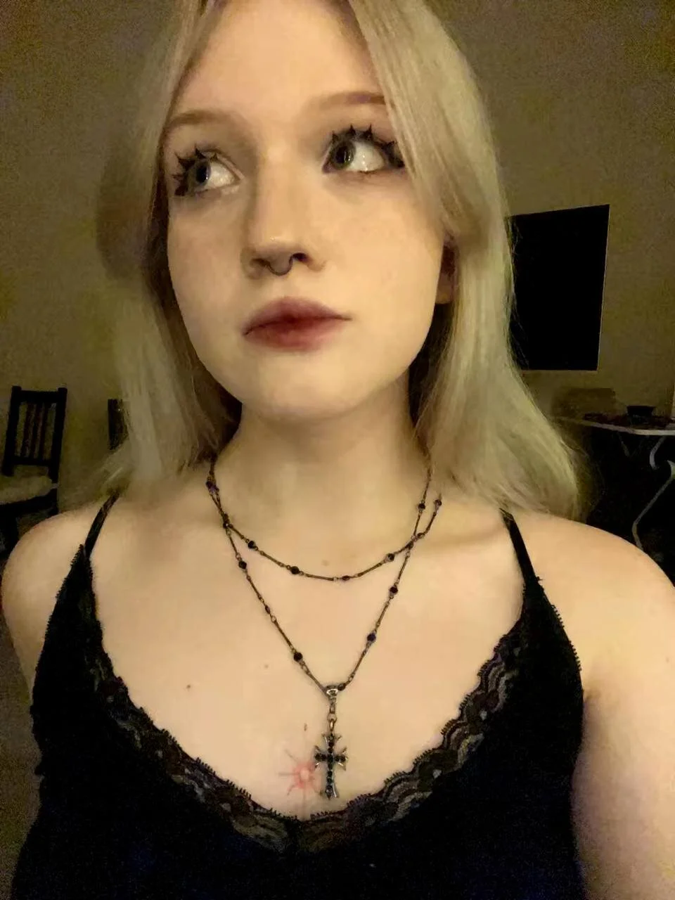 XXX Porn Photo of Nude Lilly_Jhonass 6