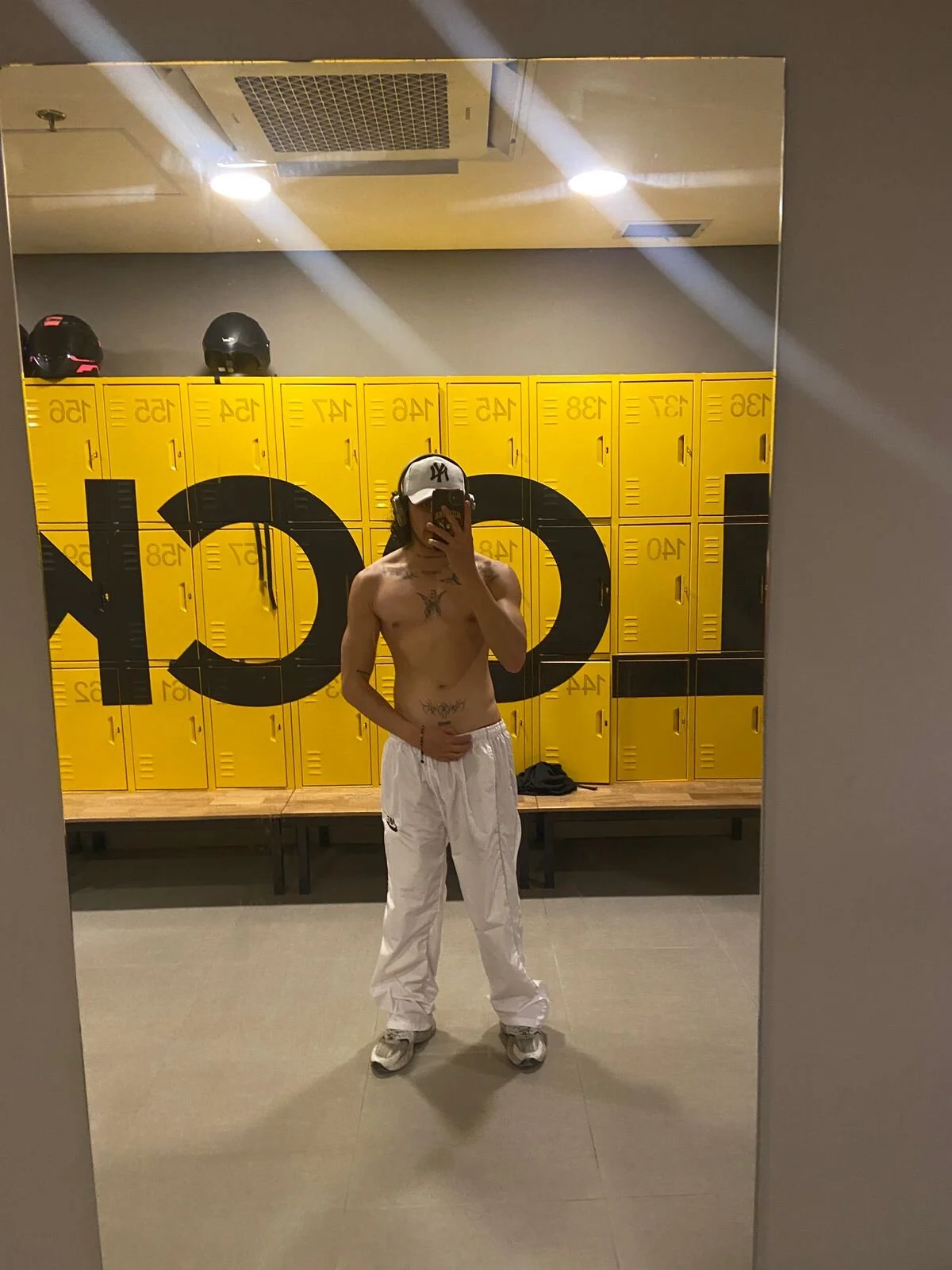 XXX Porn Photo of Nude JayTaylorr 61