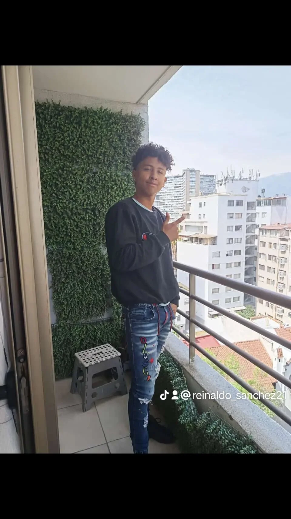 XXX Porn Photo of Nude the_blackboy 1