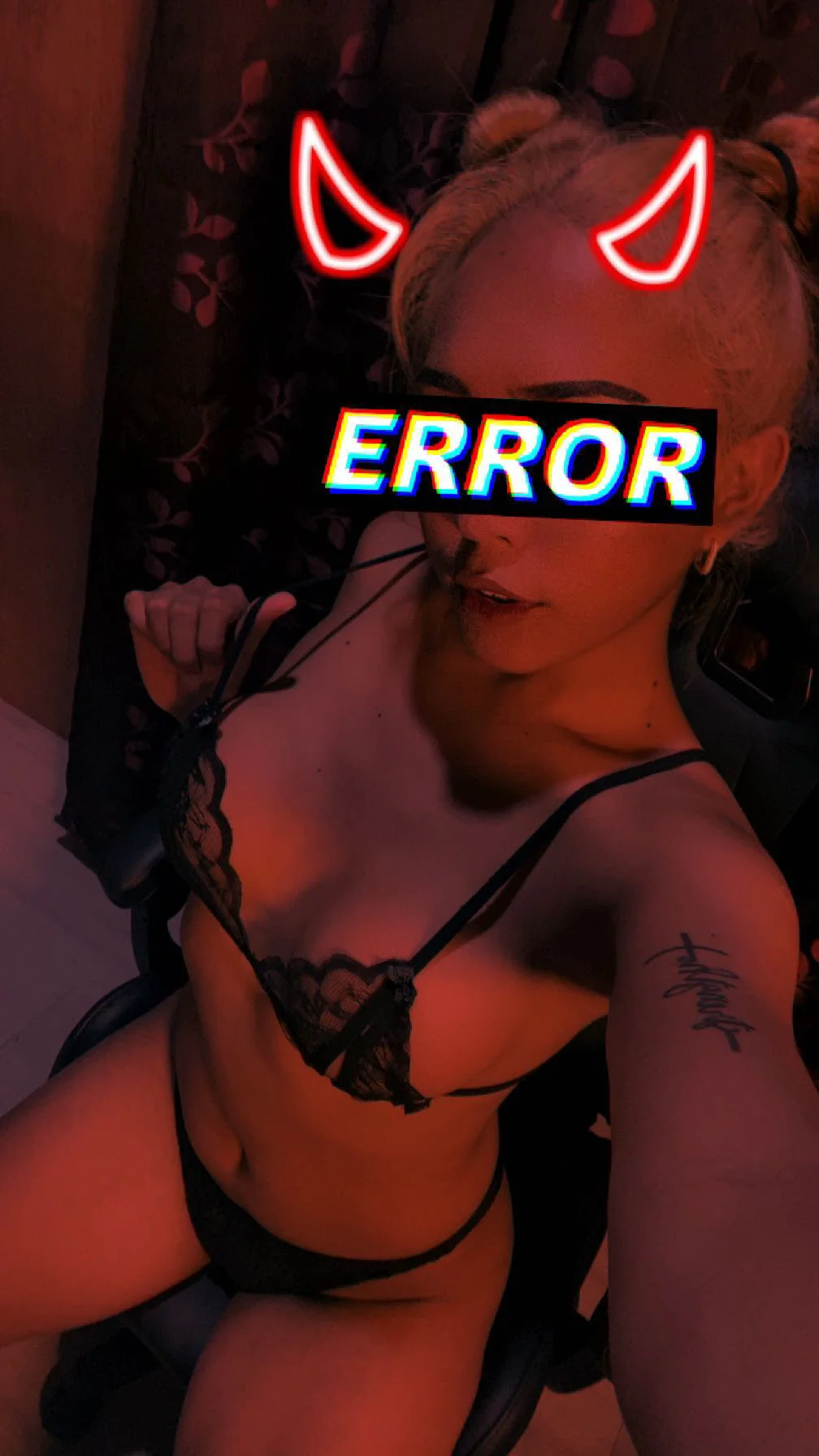 XXX Porn Photo of Nude IvoryKath 13