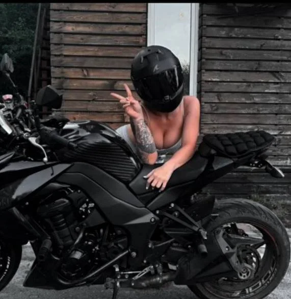 XXX Porn Photo of Nude Devil_Minds 10