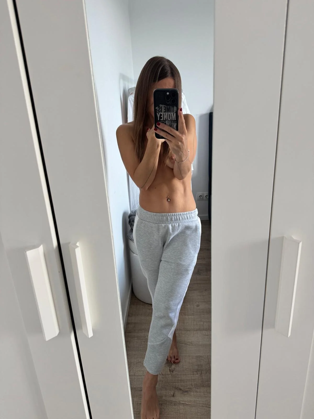 XXX Porn Photo of Nude Alder_Groove 1