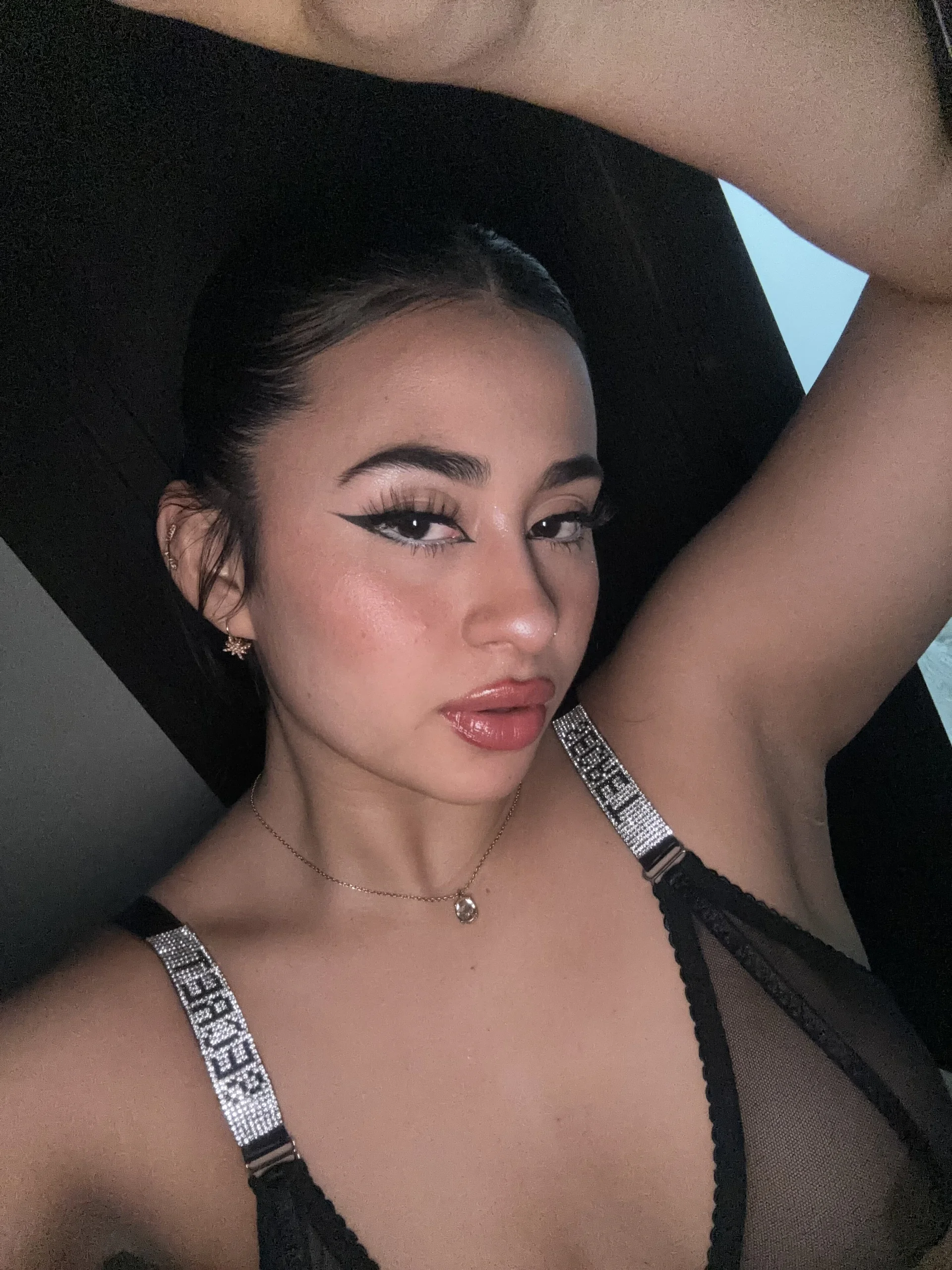 XXX Porn Photo of Nude Queen_liana 82