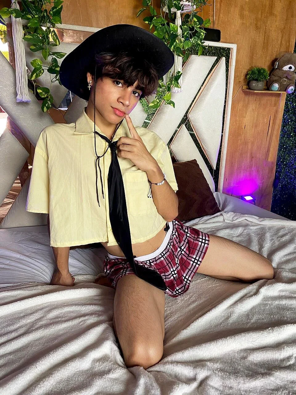 XXX Porn Photo of Nude Max_gold 34