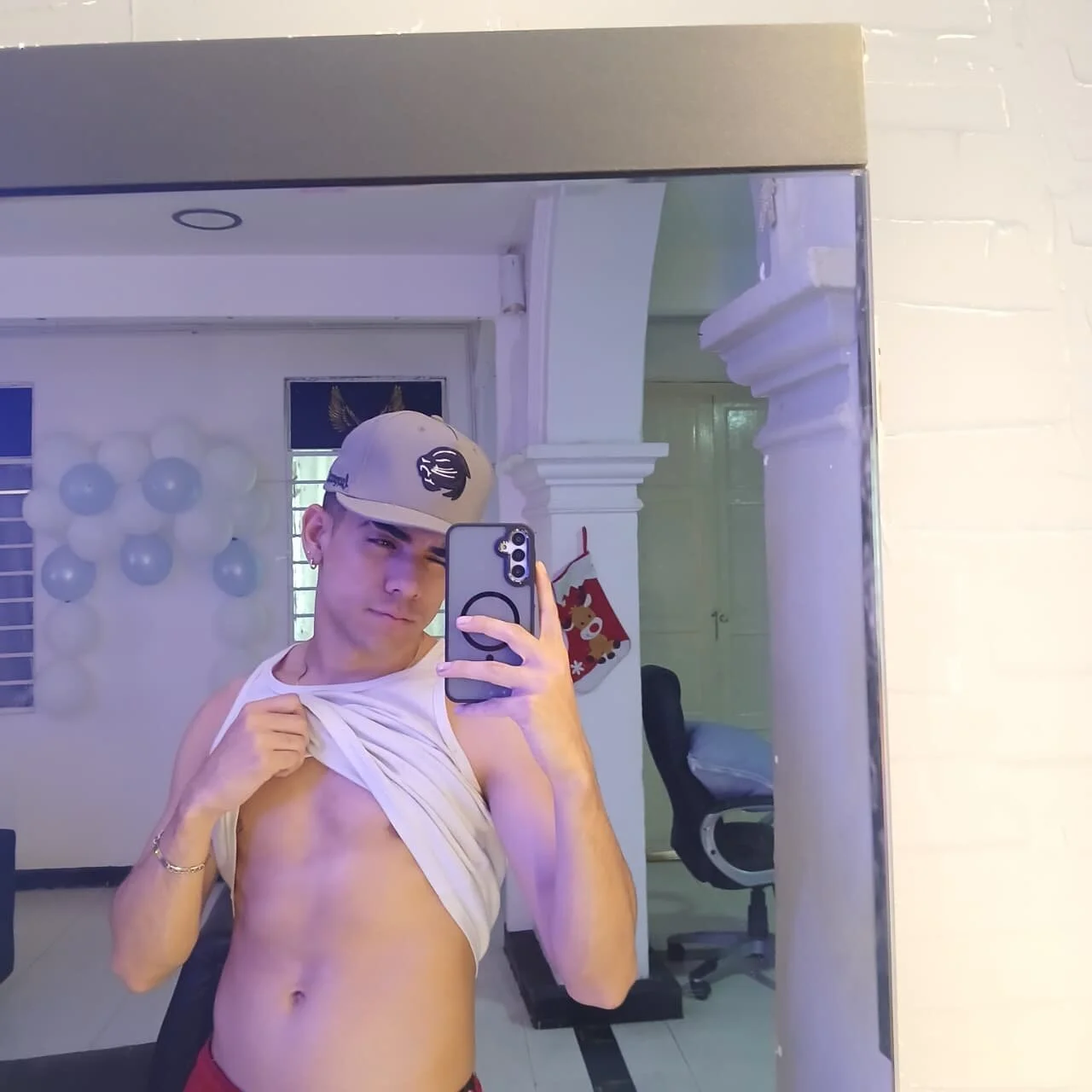 XXX Porn Photo of Nude zack_joness18 104