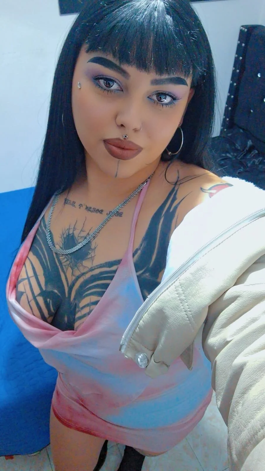XXX Porn Photo of Nude Marlbolo_Rojo01 46