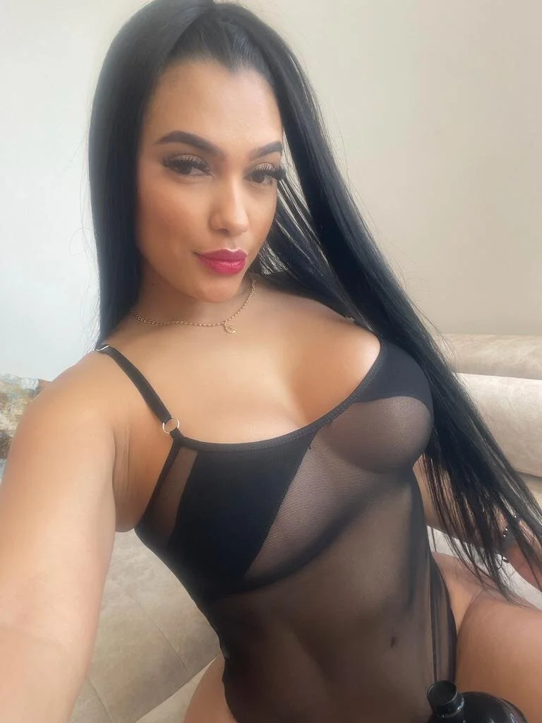 XXX Porn Photo of Nude emma_andrew1 13