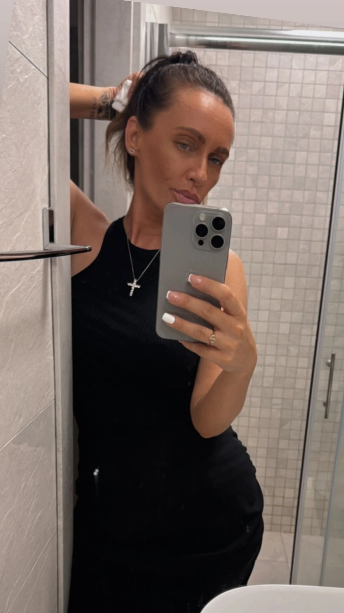 XXX Porn Photo of Nude DivineAmely 12