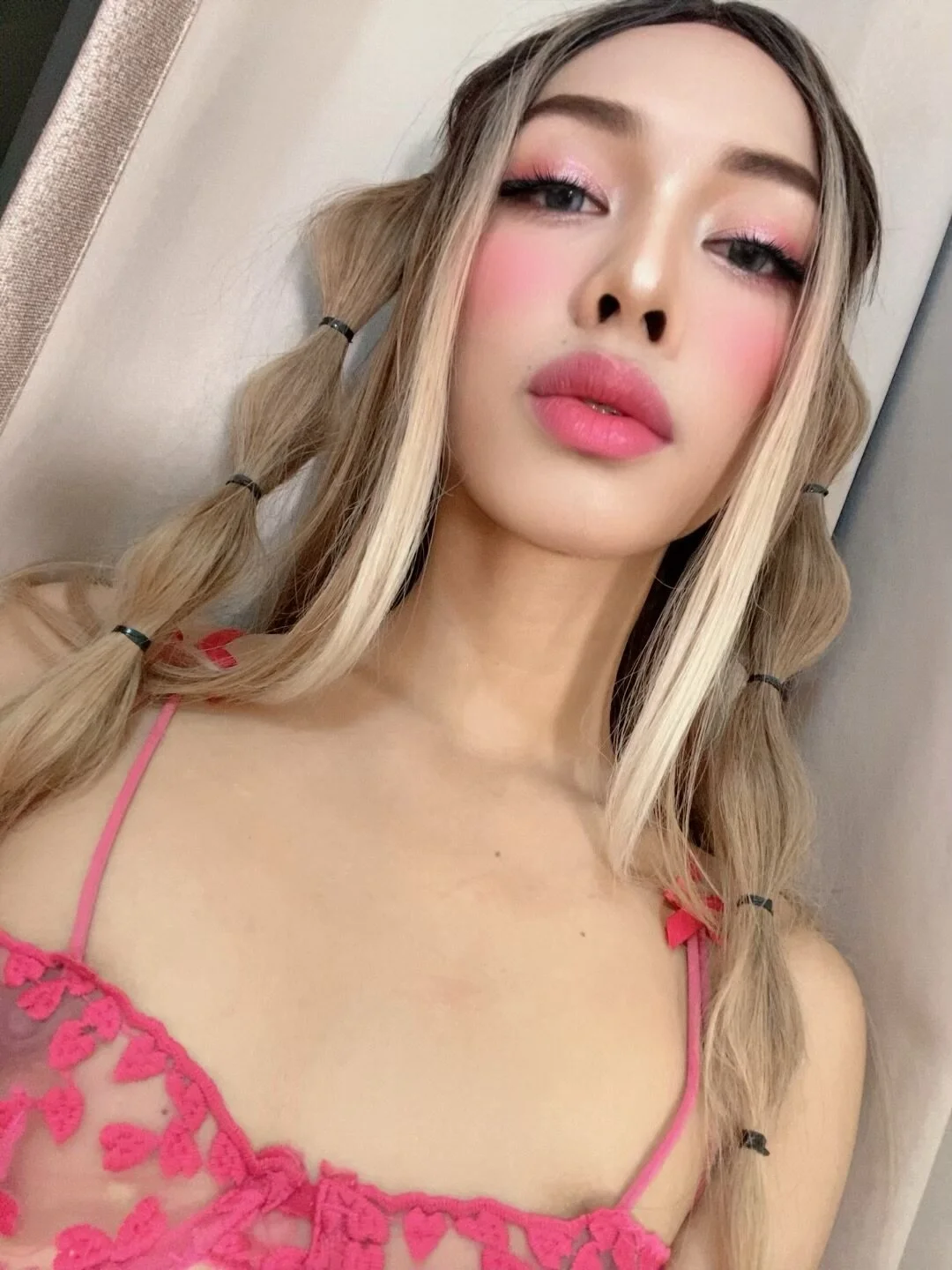 XXX Porn Photo of Nude arriane_pleasure 2
