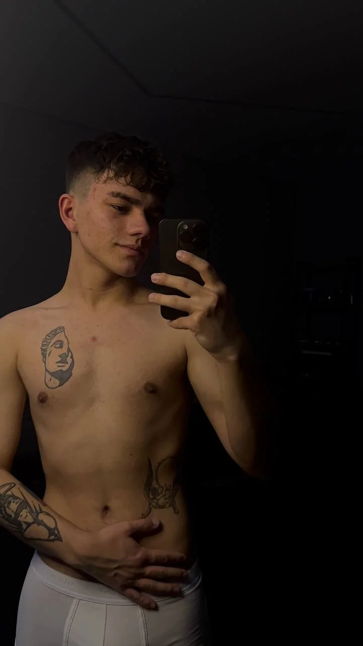 XXX Porn Photo of Nude MaxWoolf 19