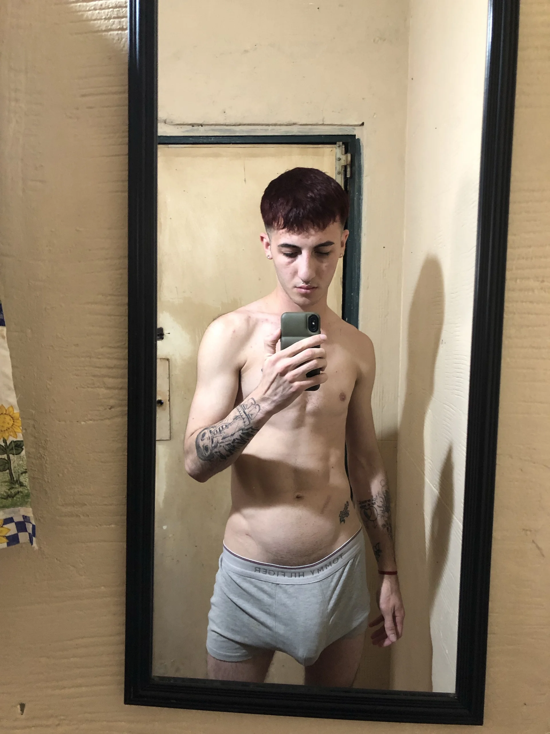 XXX Porn Photo of Nude mateo_dot24x8 3