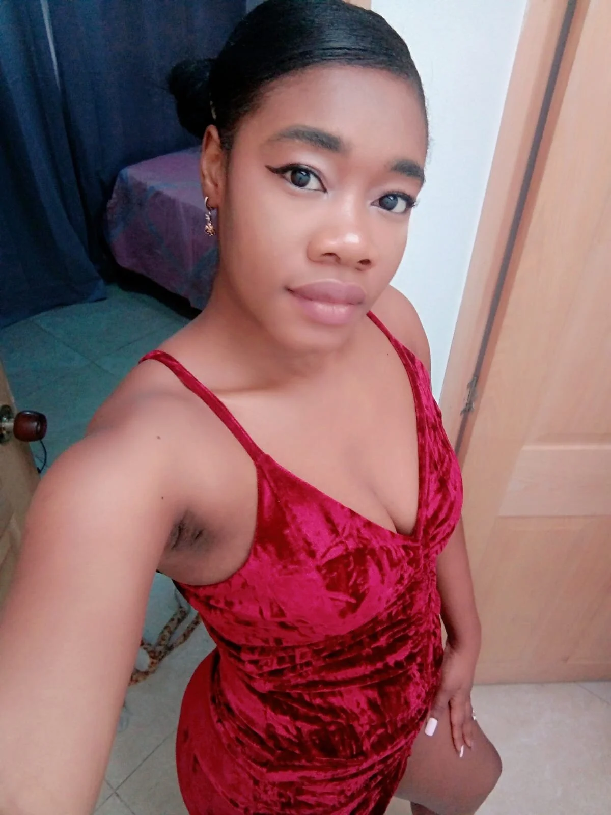 XXX Porn Photo of Nude _yisela_ 16