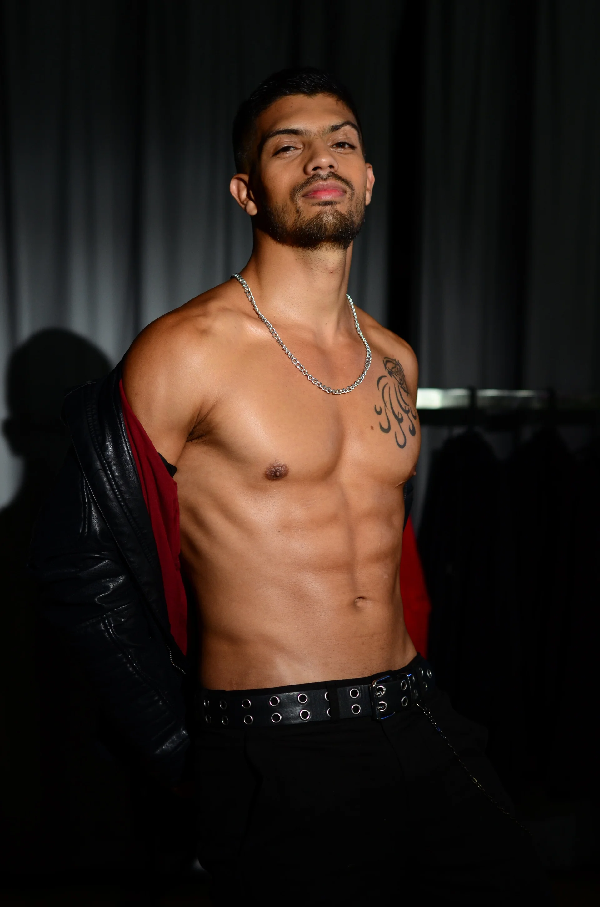 XXX Porn Photo of Nude DannSaenz 11