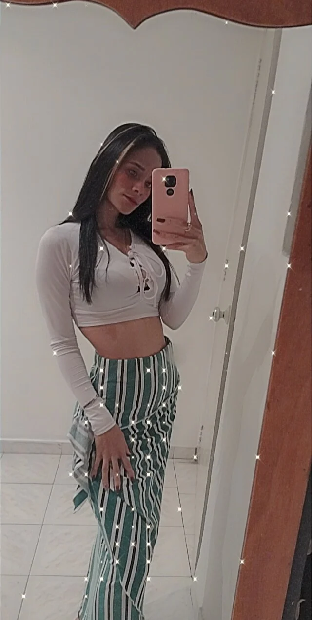 XXX Porn Photo of Nude SkiinnyAna 25