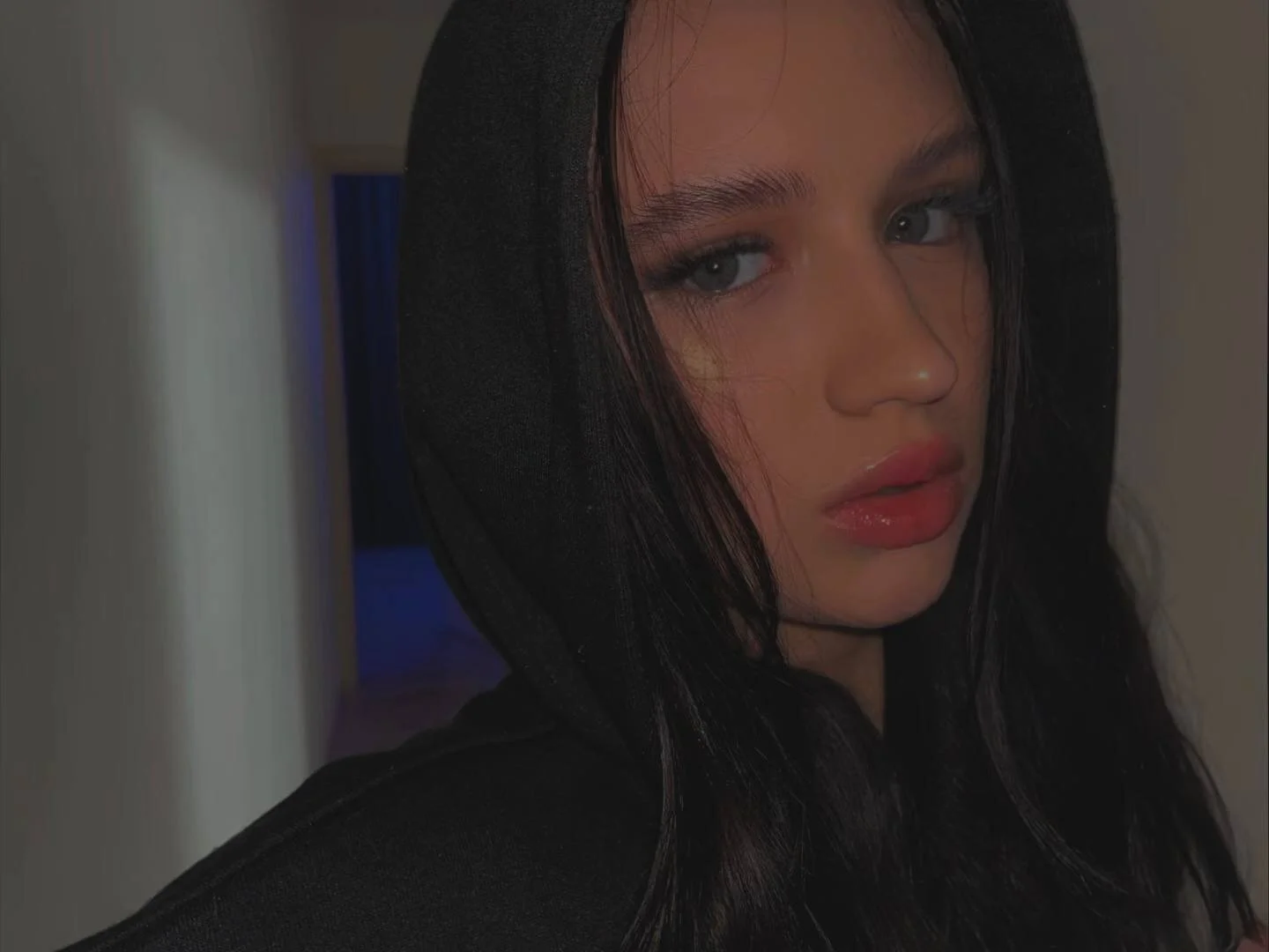 XXX Porn Photo of Nude Miaa_Hill 1