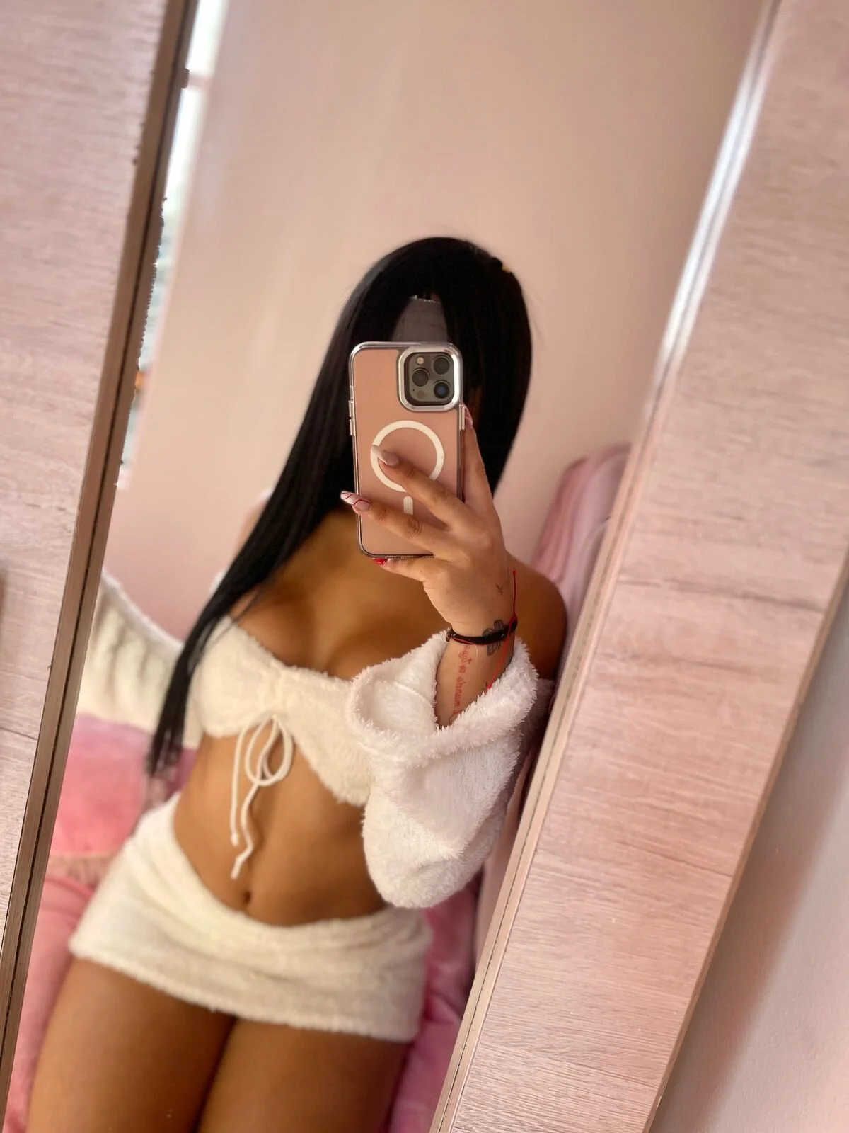 XXX Porn Photo of Nude vale_piink 1