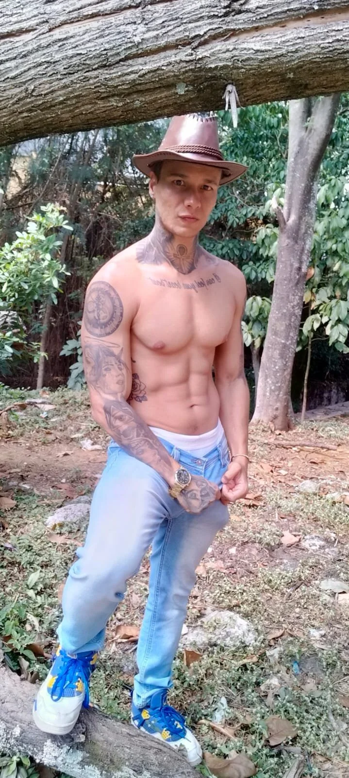 XXX Porn Photo of Nude damian_c12 87