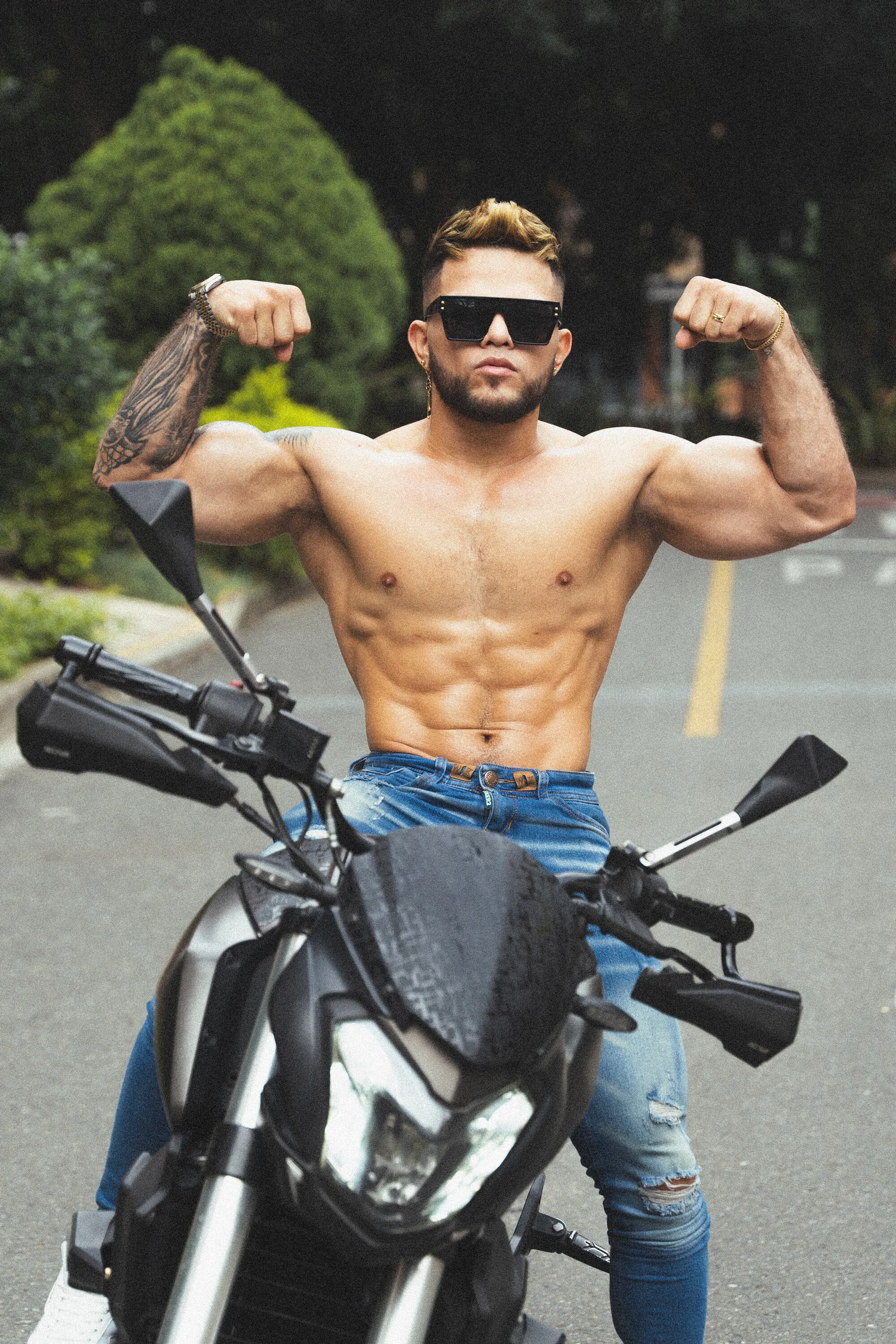 XXX Porn Photo of Nude vincent_carusso94 15