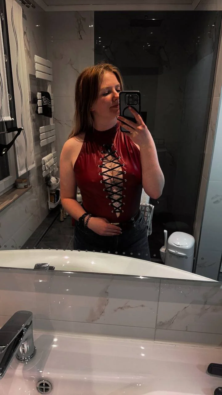 XXX Porn Photo of Nude TruckerBabeLeenchen 4