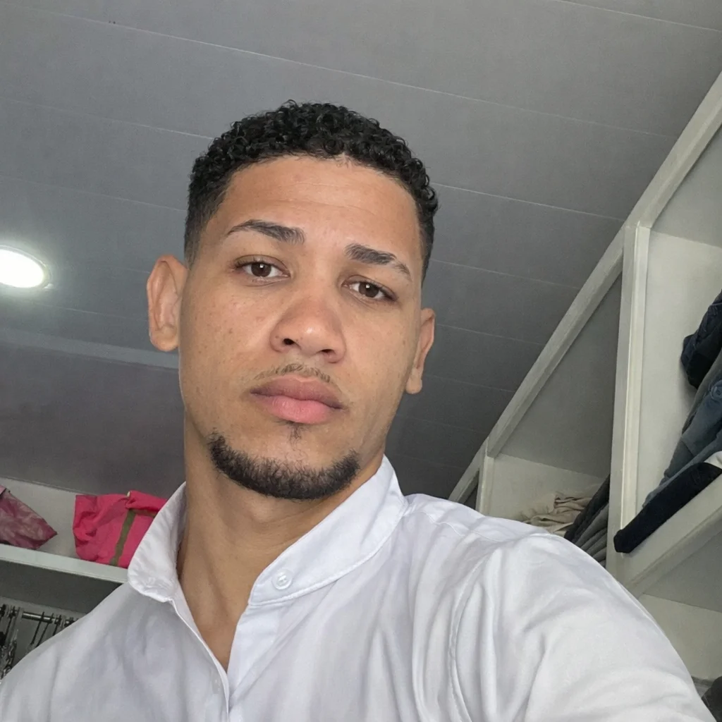 XXX Porn Photo of Nude KingHot-Dominican 3