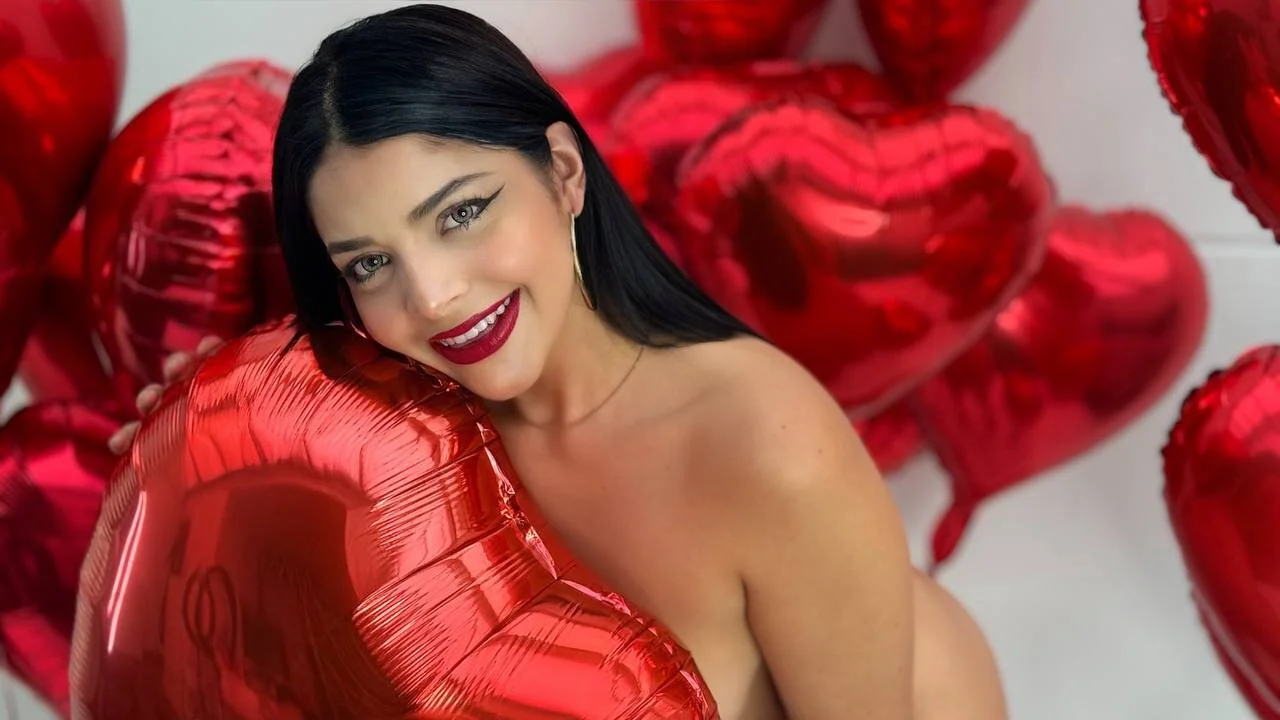 XXX Porn Photo of Nude ArieliciousXXX 38