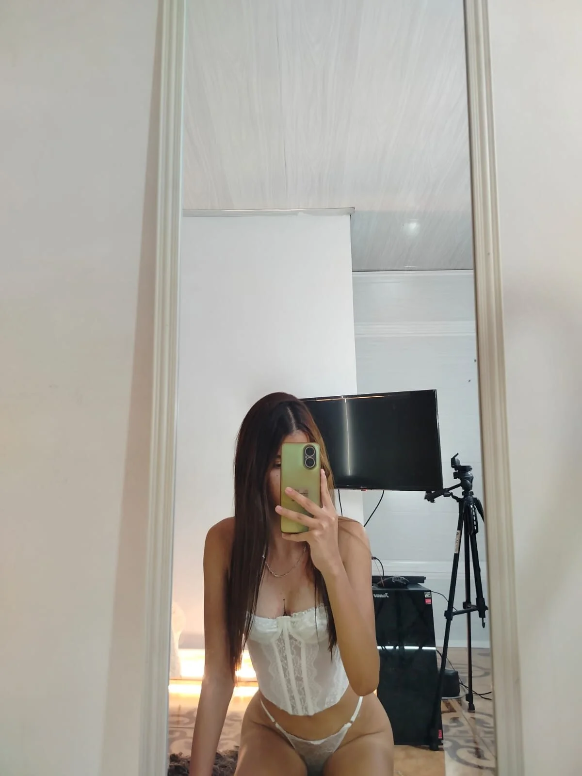 XXX Porn Photo of Nude Miss__paula 4
