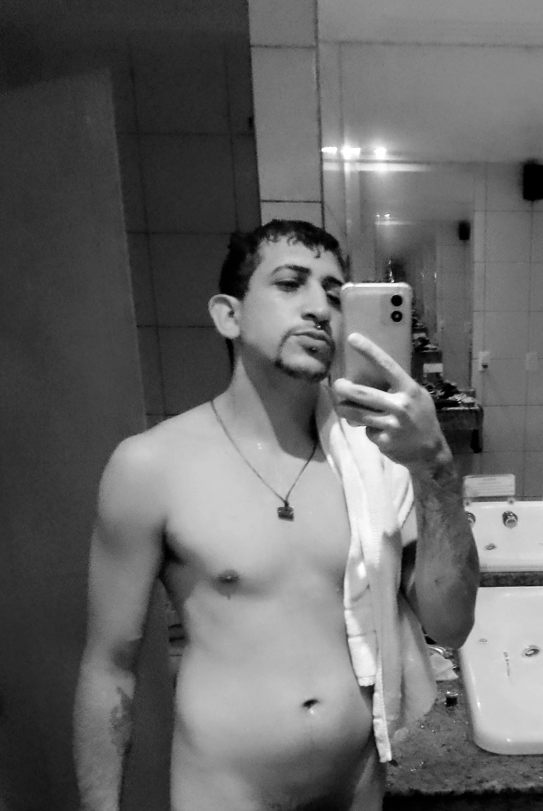 XXX Porn Photo of Nude Yan_nunes 4