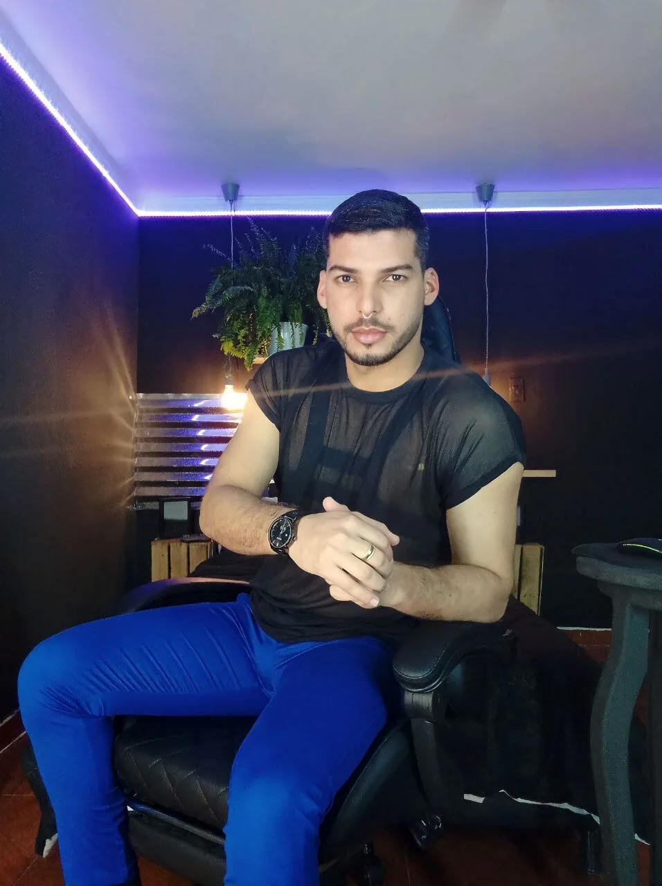 XXX Porn Photo of Nude HenryBenso 1