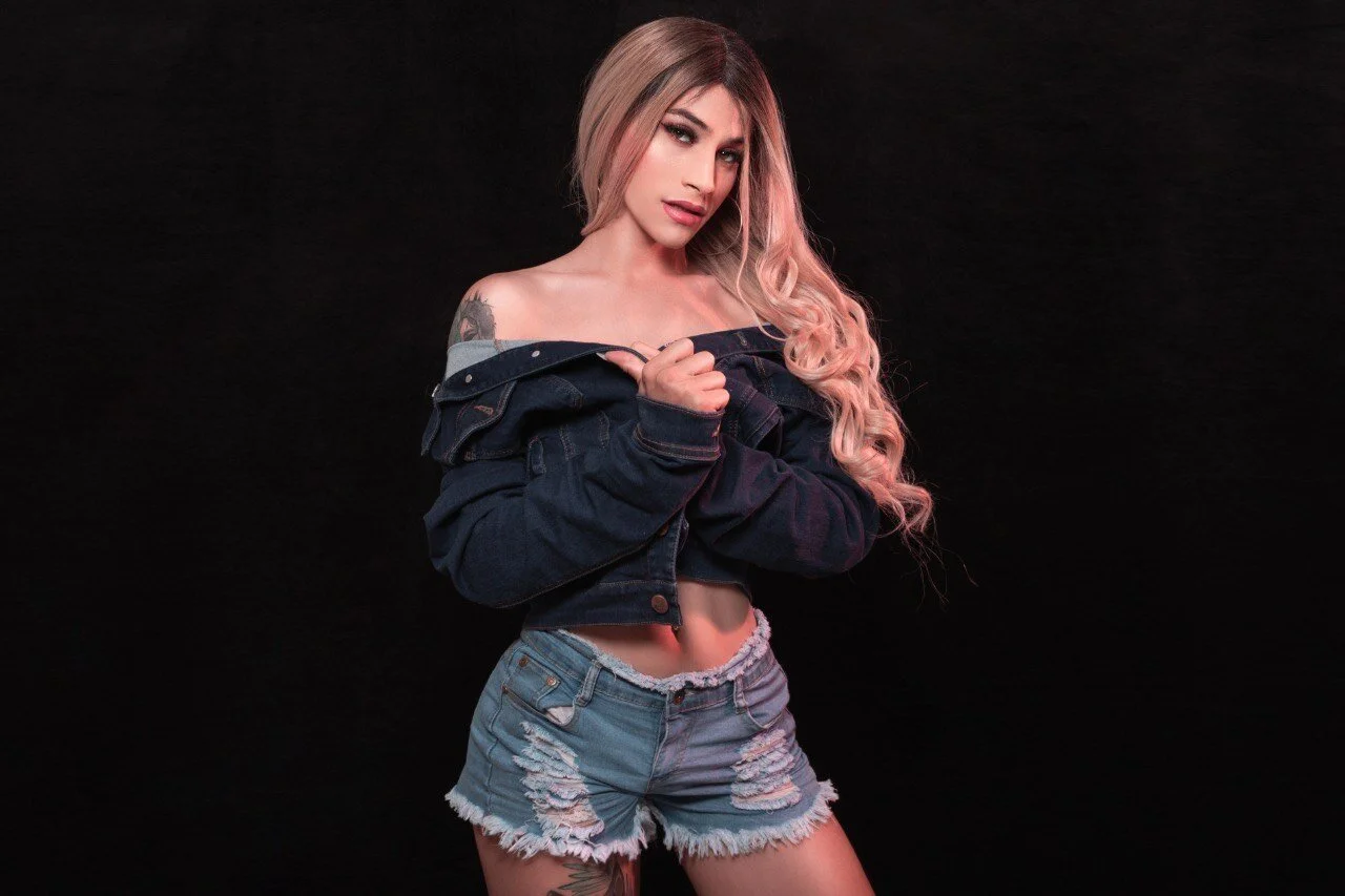 XXX Porn Photo of Nude valen_colombian69 6