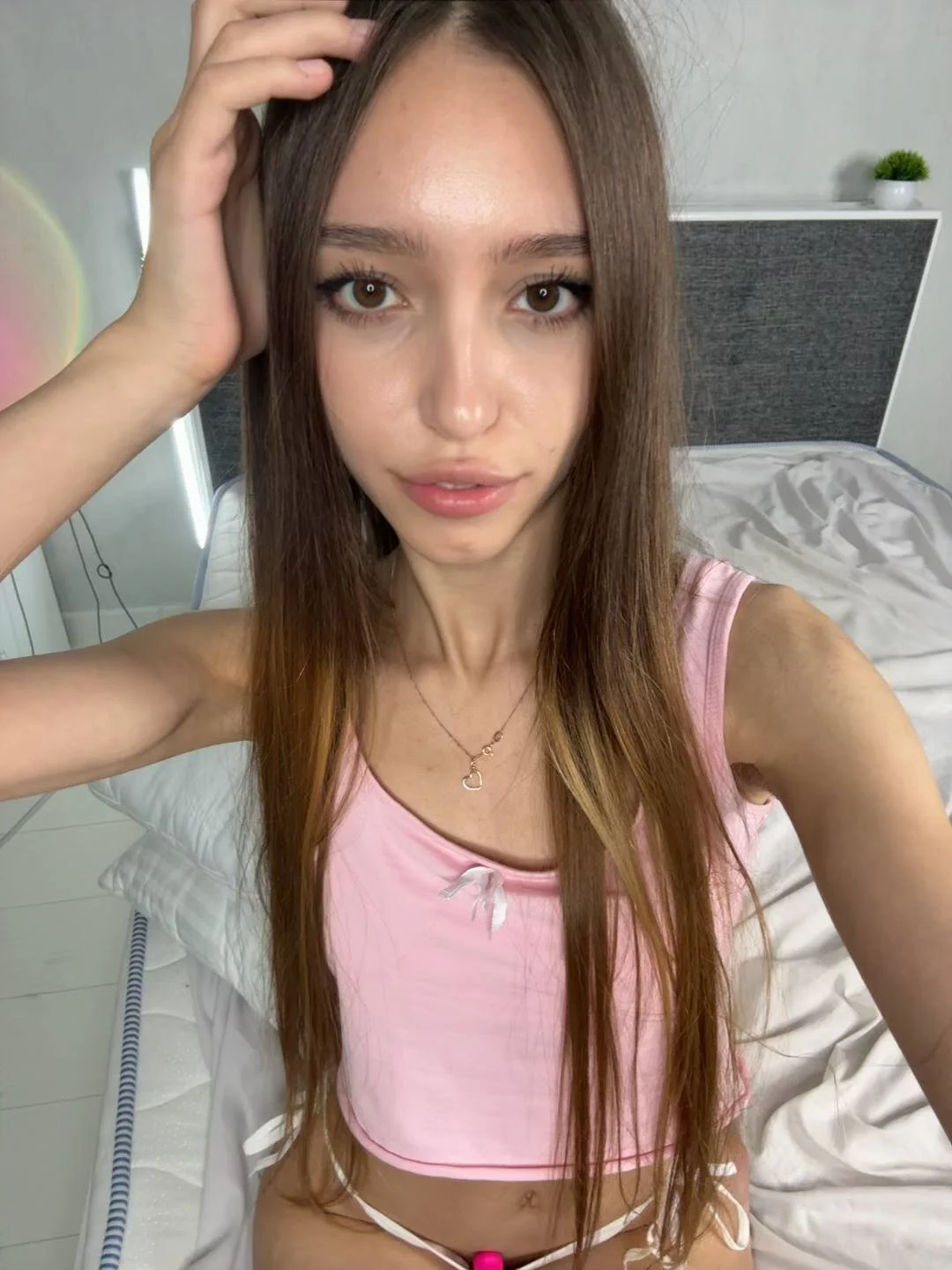 XXX Porn Photo of Nude BrandaBurns 9