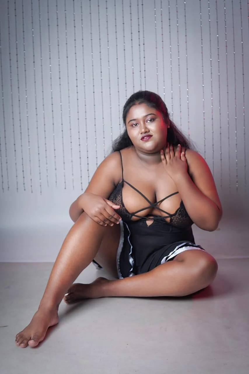 XXX Porn Photo of Nude horny_diana 2