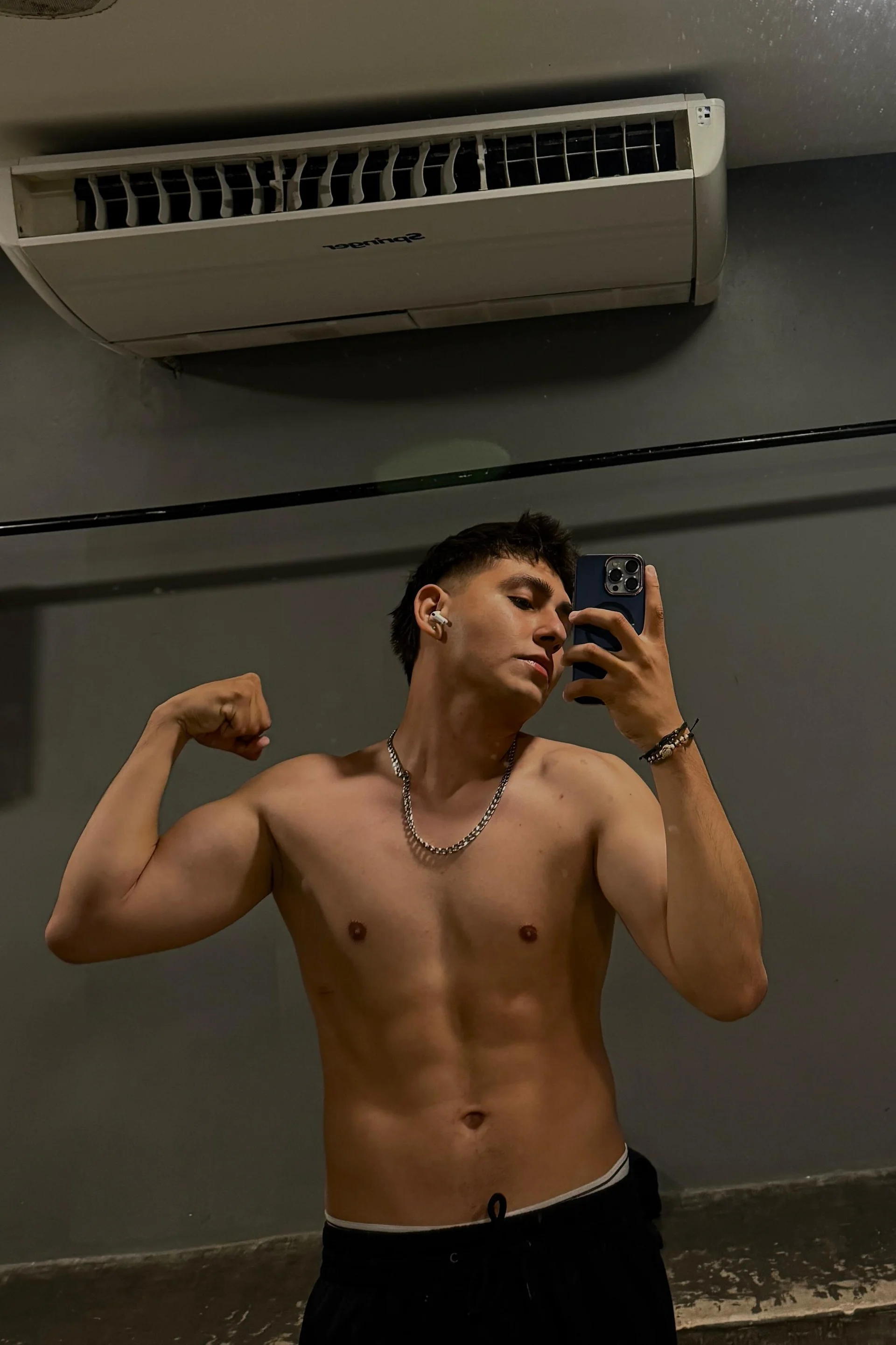 XXX Porn Photo of Nude Nicolas_James_Sc 20