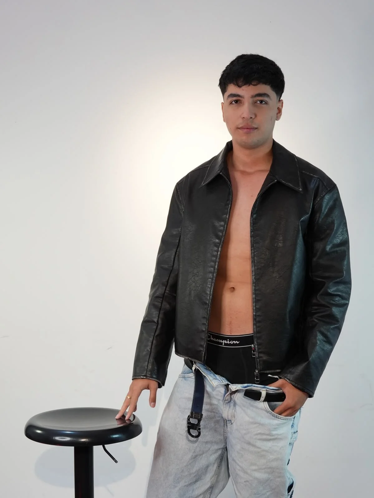 XXX Porn Photo of Nude Hot_GuysW 3