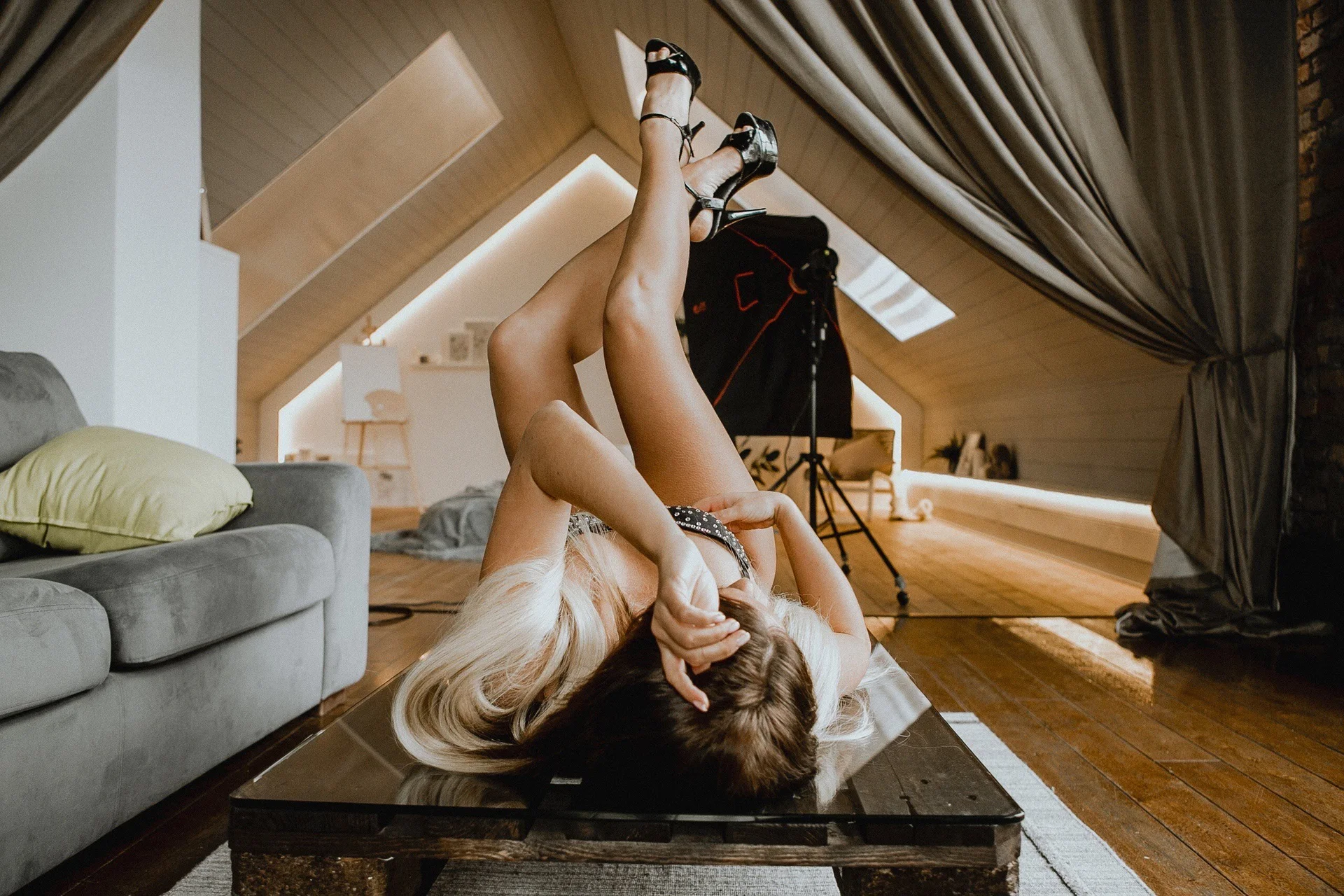 XXX Porn Photo of Nude EmmaAbramson 8