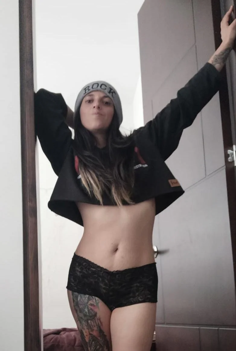 XXX Porn Photo of Nude goretty420 11