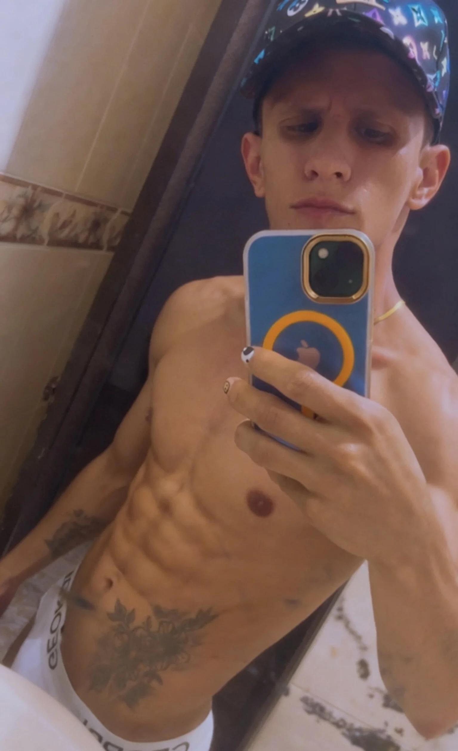 XXX Porn Photo of Nude alejandro_stone12 7