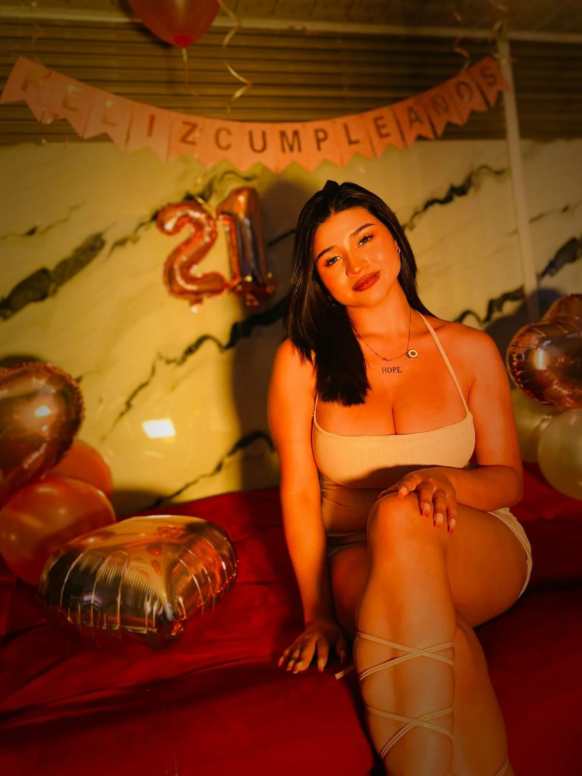 XXX Porn Photo of Nude venusowen_ 97