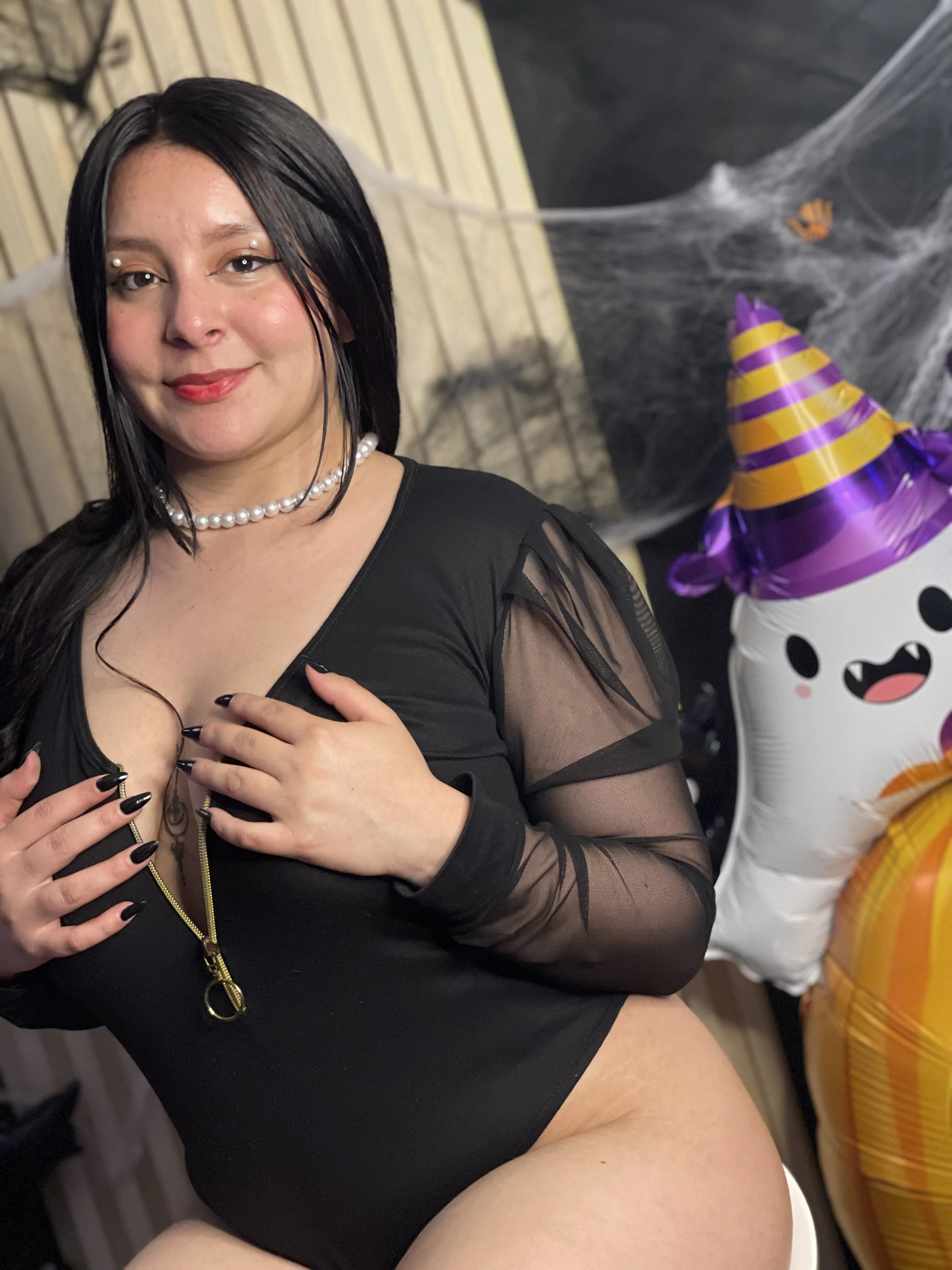 XXX Porn Photo of Nude EmaJames25 102