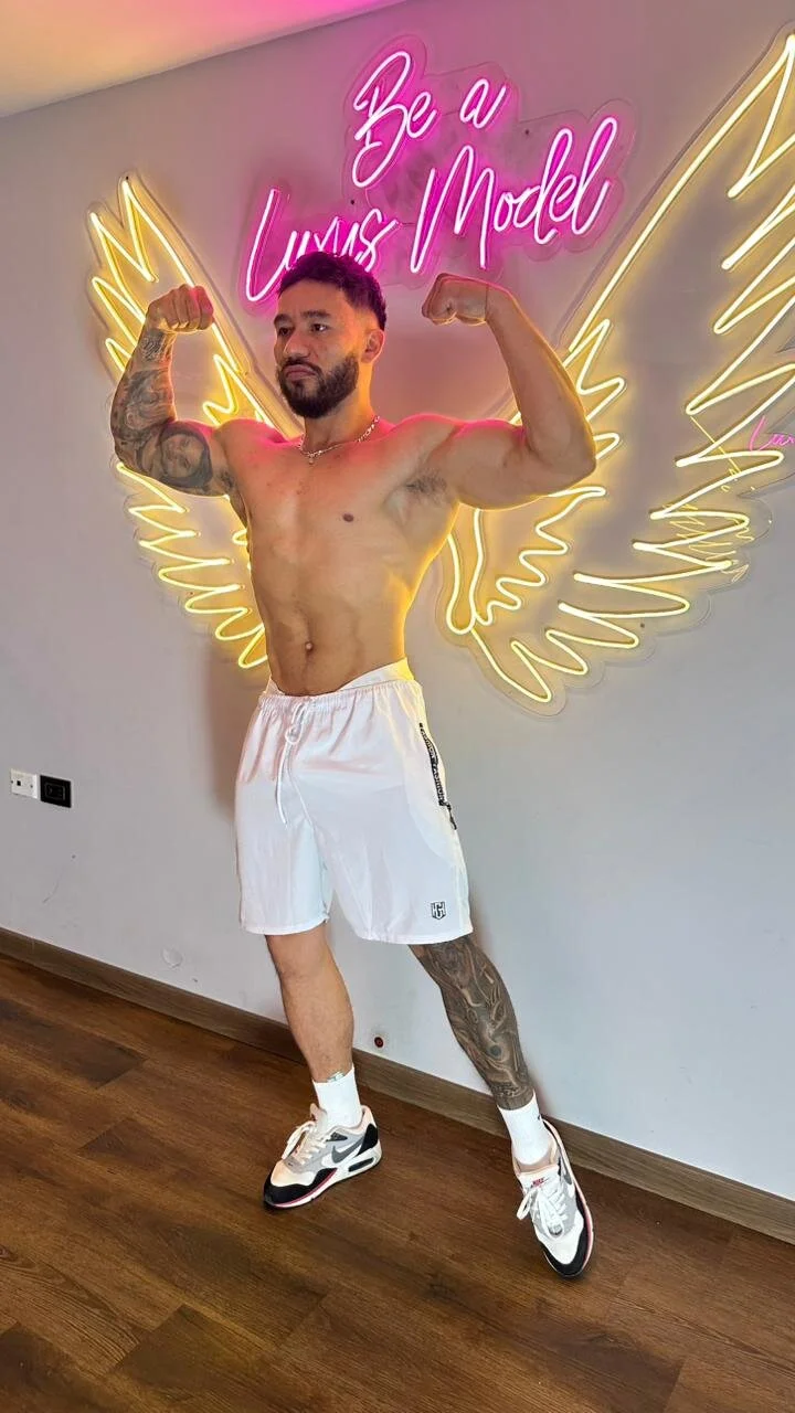 XXX Porn Photo of Nude Axel_power_ 41