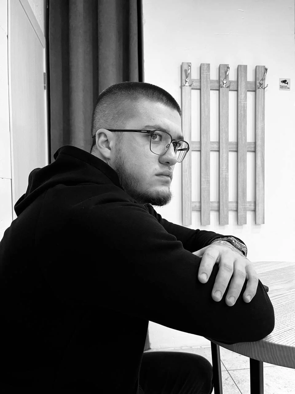 XXX Porn Photo of Nude Well_boy 8