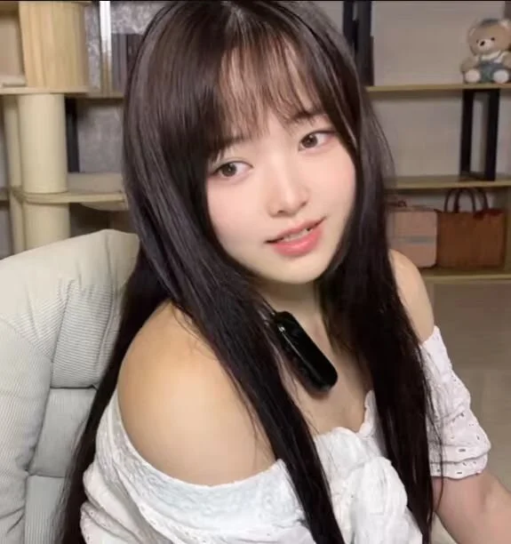 XXX Porn Photo of Nude SakuraCat6 9