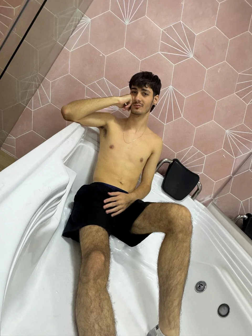 XXX Porn Photo of Nude Liam_Crown 46