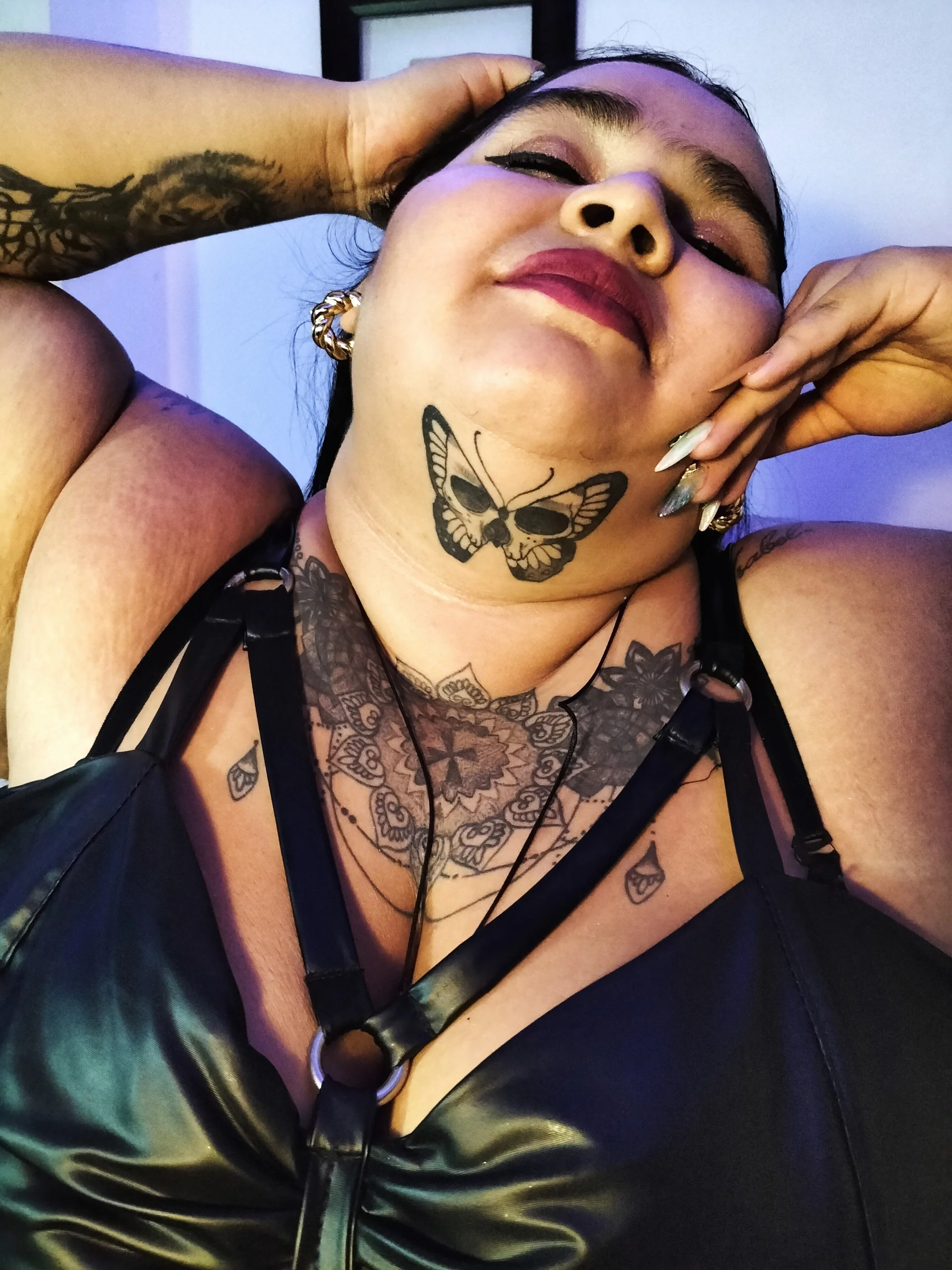 XXX Porn Photo of Nude VeronikCuhubby 12