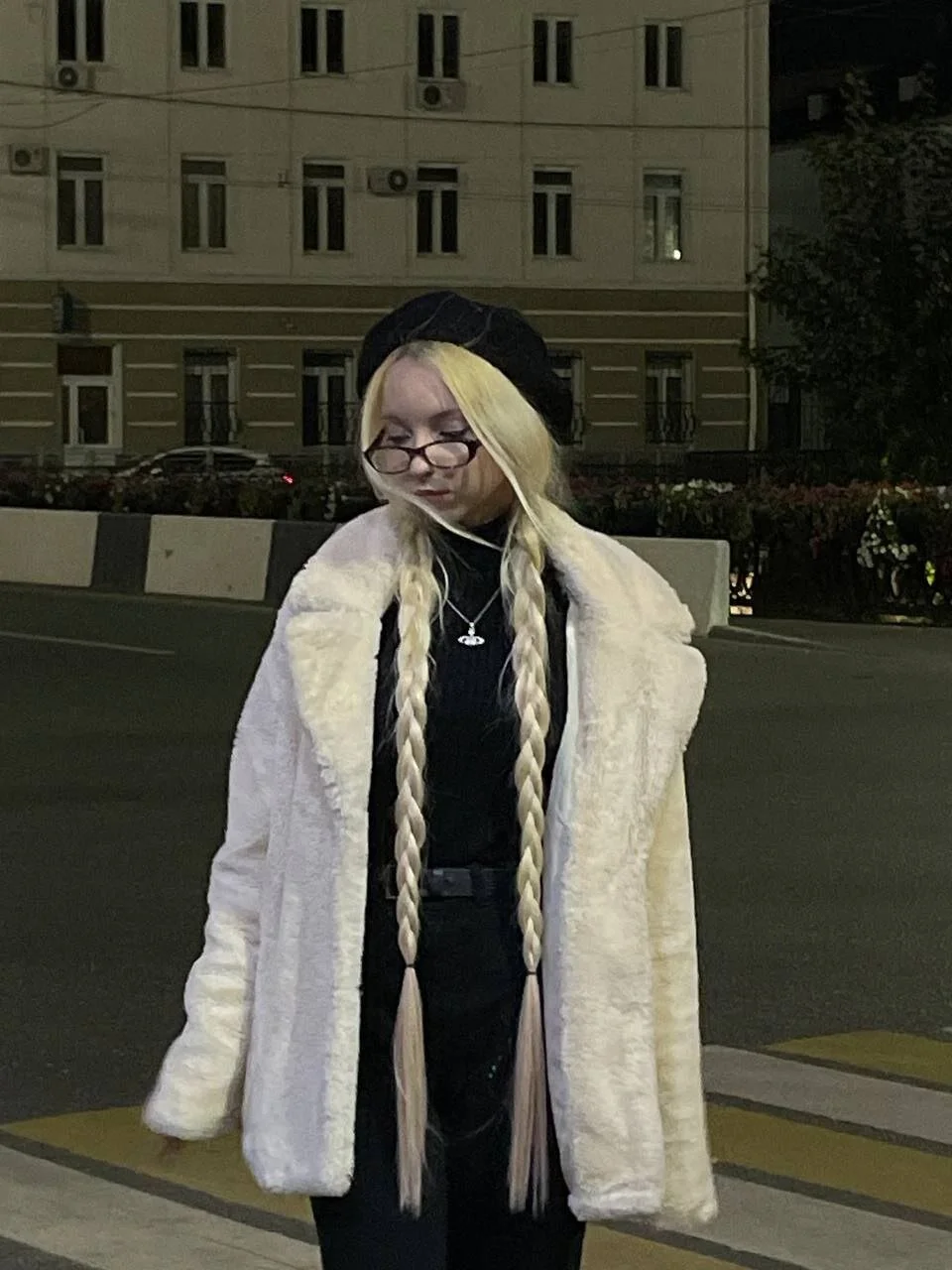 XXX Porn Photo of Nude LilithVance 4