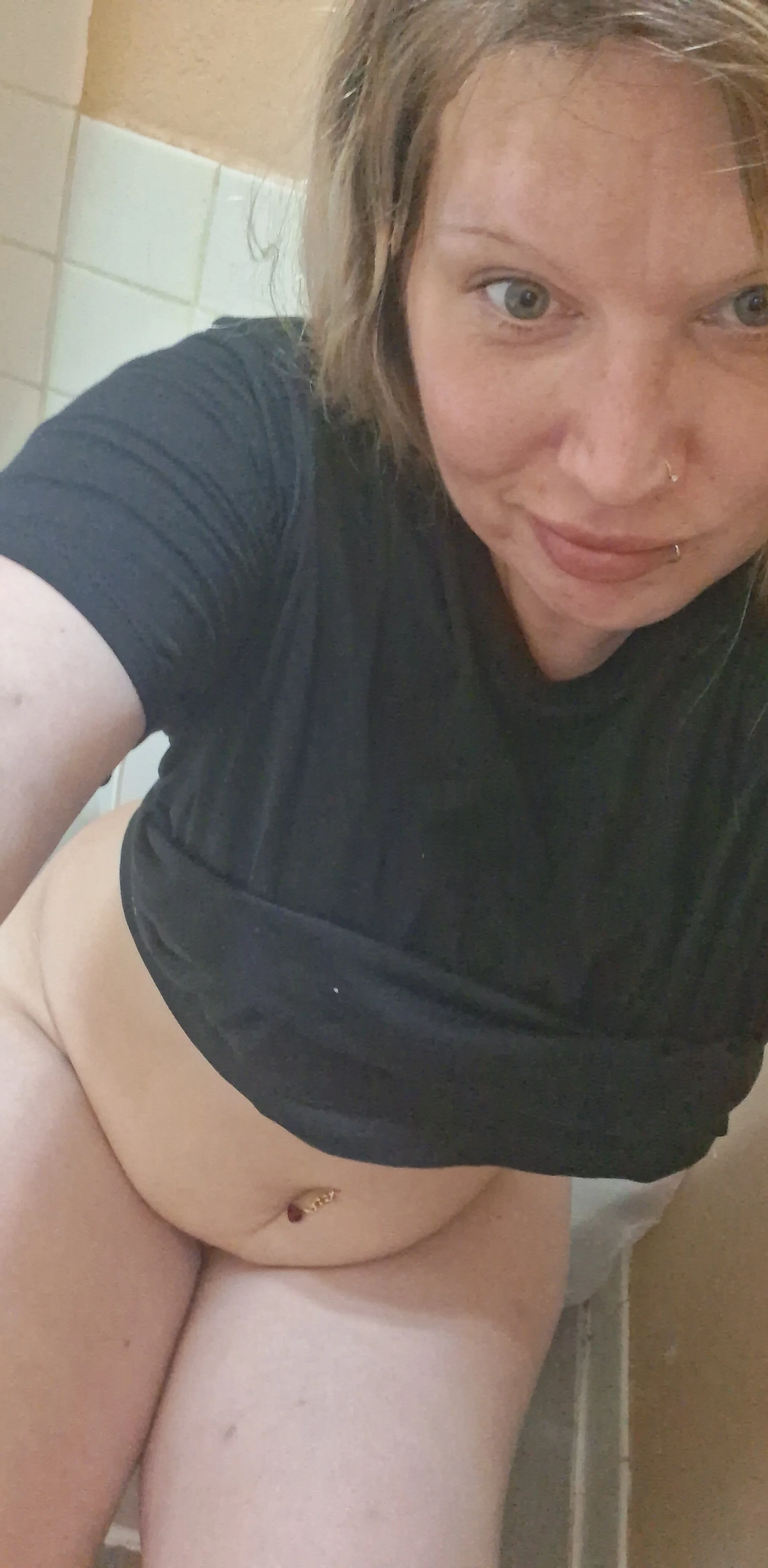XXX Porn Photo of Nude Foreveryounglips 2