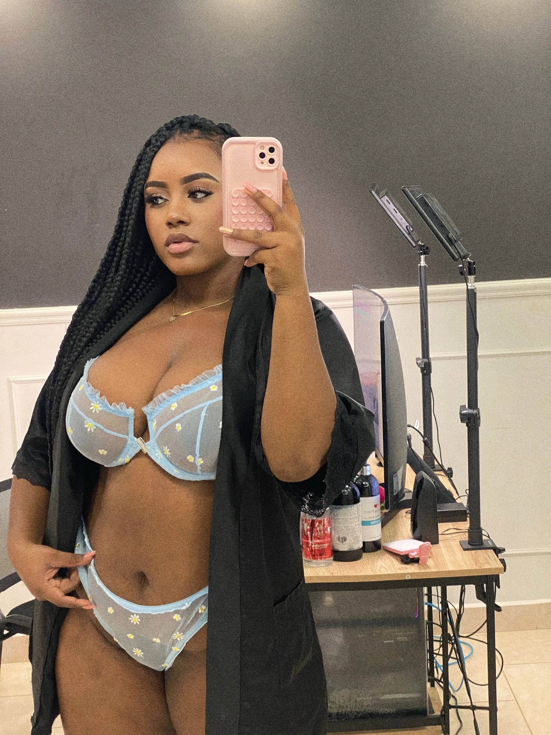 XXX Porn Photo of Nude laia_fisher_ 16