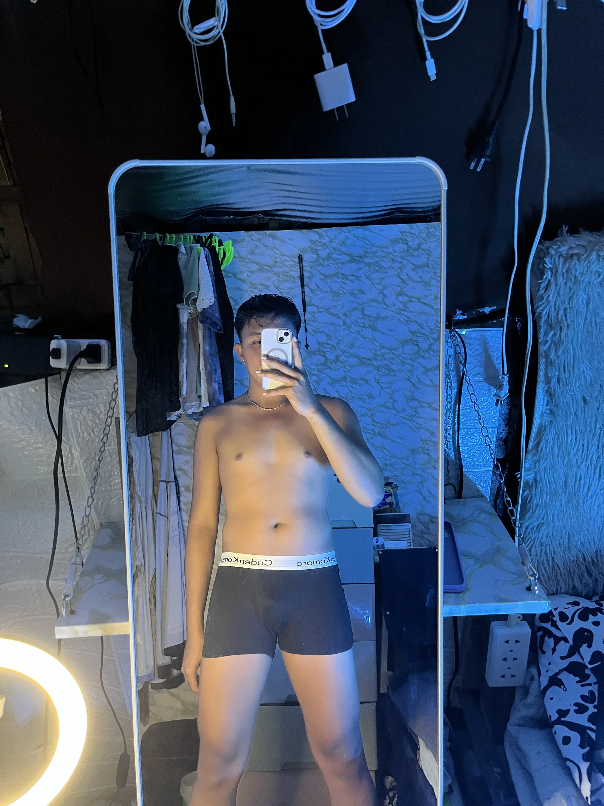 XXX Porn Photo of Nude ur_fucking_rolly 5