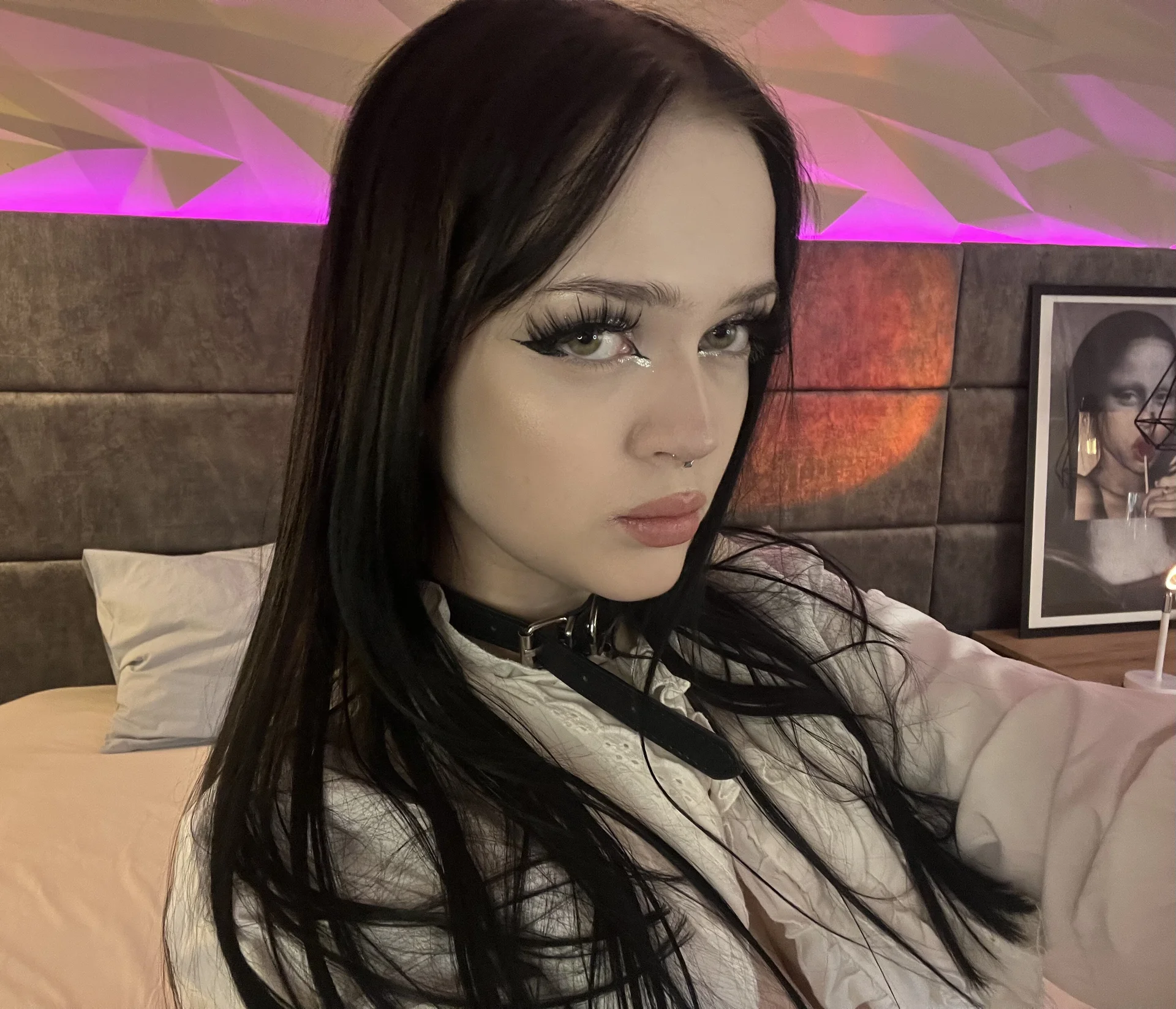 XXX Porn Photo of Nude PorcelainAnora 35