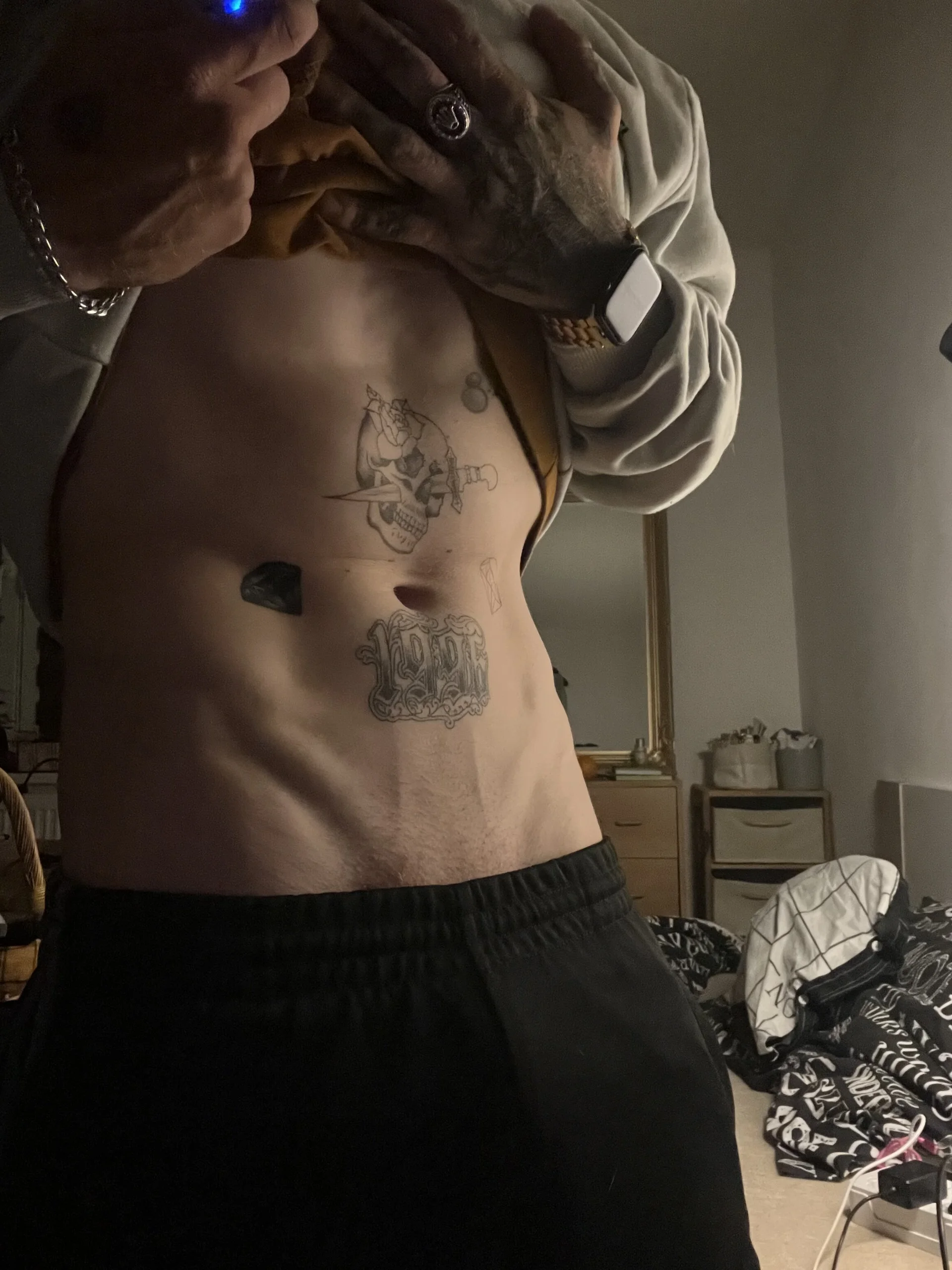 XXX Porn Photo of Nude 6Robinson1996 4
